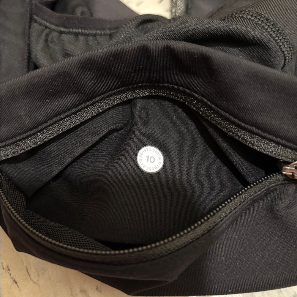 Lululemon Speedup Size 10 Black and Silver - Picture 5 of 6